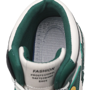 YM College CO1 Sneakers