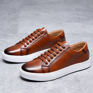 Cognac Classic CC2 Sneakers