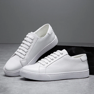 Cognac Classic CC2 Sneakers