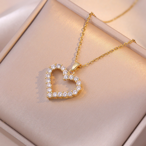Full Diamond Heart-Shaped Openwork Necklace