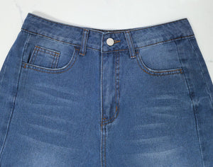 Mid-waisted Raw Edge Hem Jeans