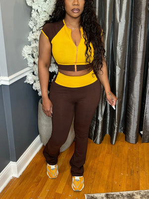 Sporty Contrast Top Flared Pants Set